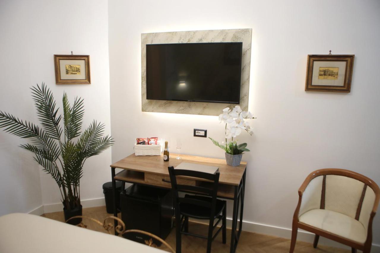 Roma Imperial Suites Luaran gambar